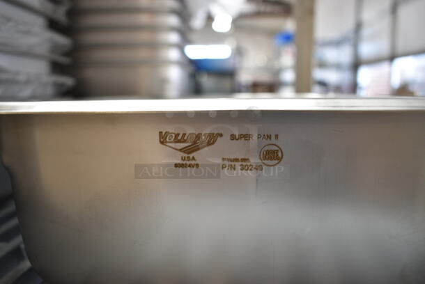 11 BRAND NEW SCRATCH AND DENT! Items Including Vollrath Vollrath 30240 Super Pan 1/2 Size 4" Deep Heavy-Duty Anti-Jam Stainless Steel Steam Table / Hotel Pan - 20 Gauge, 10 Vigor 07524VS 1/3 Size 6" Deep Anti-Jam Stainless Steel Steam Table / Hotel Pan. 11 Times Your Bid!  - Image 4 of 7