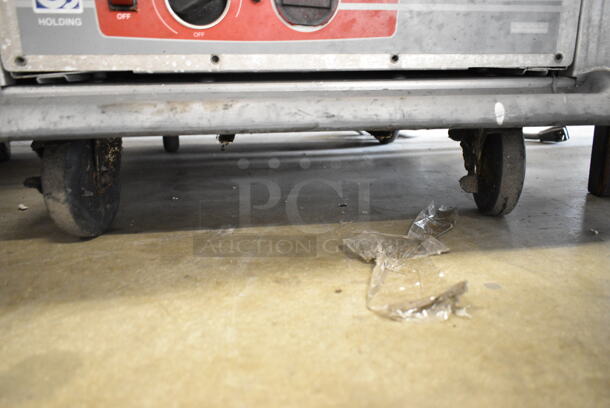 Metro C5 3 Series Metal Single Door Heated Holding Cabinet on Commercial Casters. Cannot Test Due To Damaged Plug - Image 3 of 9