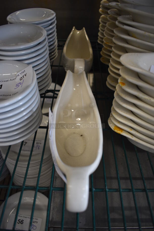 2 White Ceramic Gravy Boats. 9.5x3.5x4. 2 Times Your Bid! - Image 3 of 3