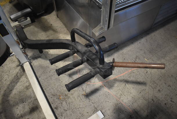 Yukon Metal Floor Style Workout Bench. 43x58x35  - Image 5 of 6