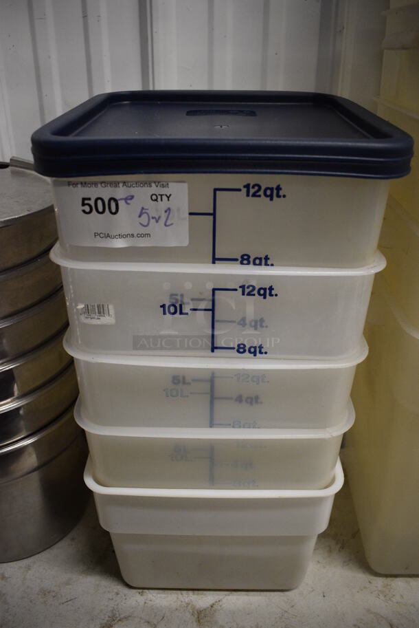 ALL ONE MONEY! Lot of 5 White Poly 12 Quart Containers w/ 2 Blue Lids! 12x11.5x8 - Image 1 of 2