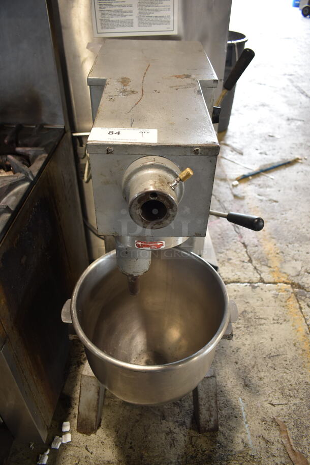 Univex M-30 Metal Commercial Floor Style 30 Quart Planetary Dough Mixer. 115 Volts, 1 Phase. Tested and Working! - Image 6 of 8