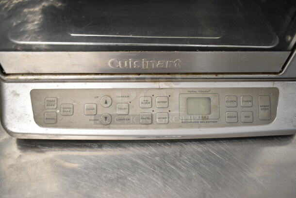 Cuisinart TOB-195 Metal Countertop Toaster Oven. 120 Volts, 1 Phase.  - Image 3 of 7
