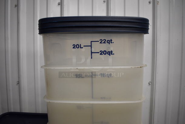 ALL ONE MONEY! Lot of 7 White Poly 22 Quart Containers w/ 3 Blue Lids! 12x11.5x15.5 - Image 3 of 3