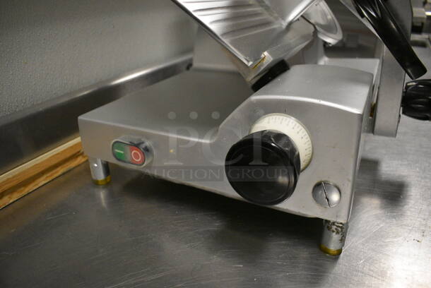 Avantco SL300C Stainless Steel Commercial Countertop Automatic Meat Slicer / Blade Sharpener. 110-120 Volts, 1 Phase. 24x20x19. Item Was in Working Condition on Last Day of Business. (kitchen) - Image 7 of 10
