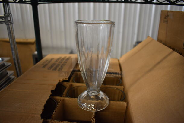 Box of 19 BRAND NEW! Libbey Soda Glasses. 3x3x7.5