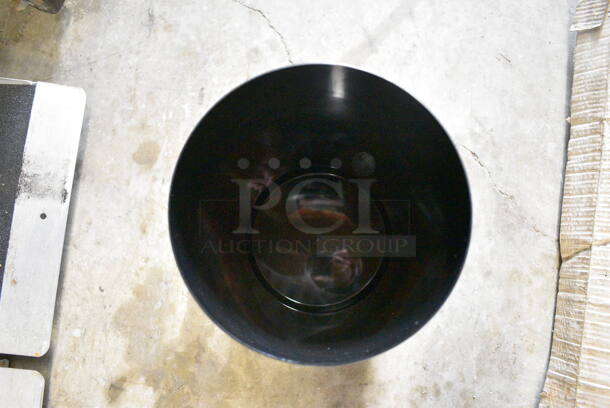 Black Poly Canister. 8x8x15 - Image 4 of 4