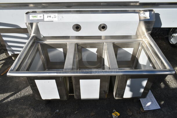 BRAND NEW SCRATCH AND DENT! Regency 600S31014 39" 16-Gauge Stainless Steel Three Compartment Commercial Sink. No Legs. 10" x 14" x 12" Bowls. - Image 2 of 5