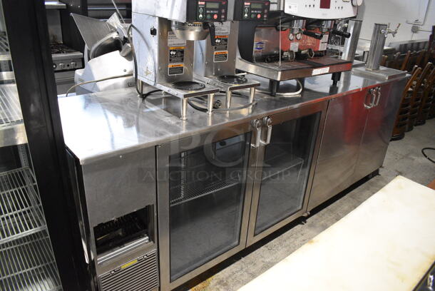 Glastender Model PT108-L6-XSH(LRLR/LRLR) Stainless Steel Commercial Double Sided 4 Door Cooler w/ Two 2 Tap Beer Towers, 2 Couplers and 4 View Through Doors. 115 Volts, 1 Phase. 108x28x56. Tested and Working! - Image 2 of 12