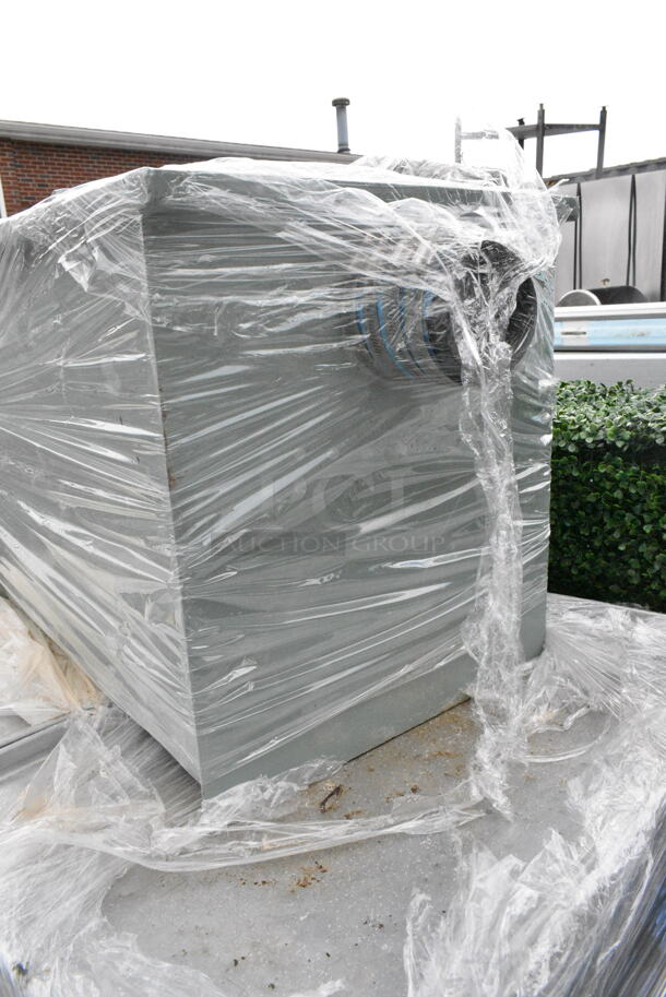 Mifab MI-G-4 Metal Grease Trap.  - Image 2 of 4