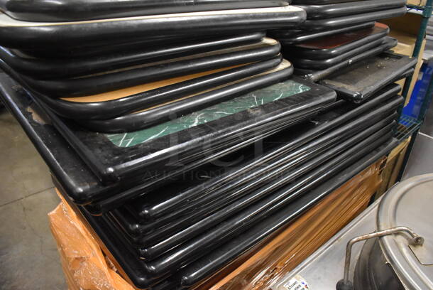 PALLET LOT OF 46 Various Tabletops Including Wood Pattern, Brown w/ Black Rim and Green w/ Black Rim. Includes 46x28x1.5, 24x24x1.5 - Image 3 of 4