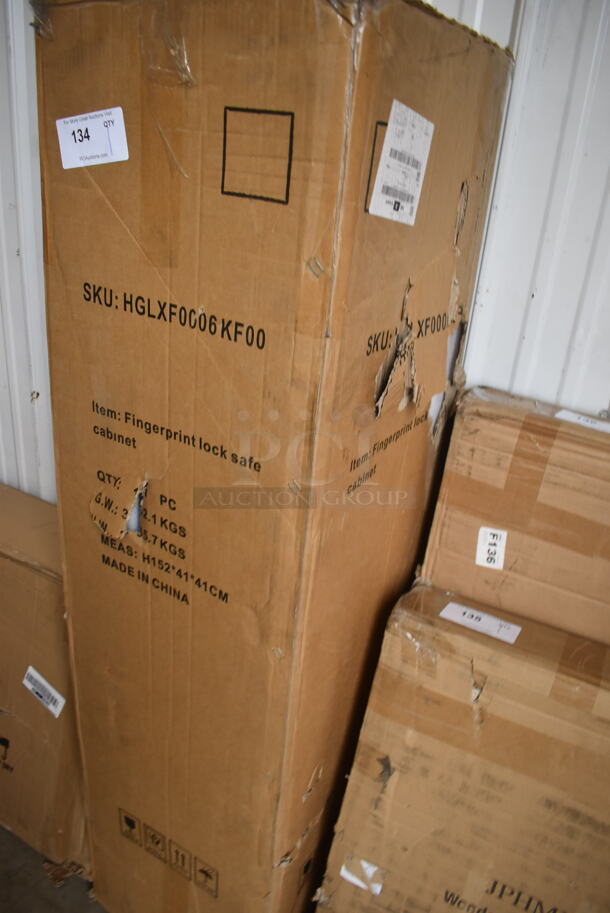 BRAND NEW IN BOX! Homak  HGLXF0006KF00 Fingerprint Lock Safe Cabinet - Image 4 of 4
