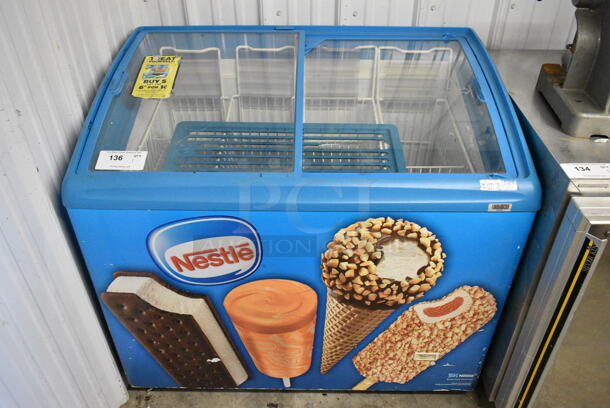 AHT RIO S 100 Metal Commercial Chest Freezer Merchandiser on Commercial Casters. 115 Volts, 1 Phase. Tested and Working! - Image 1 of 6