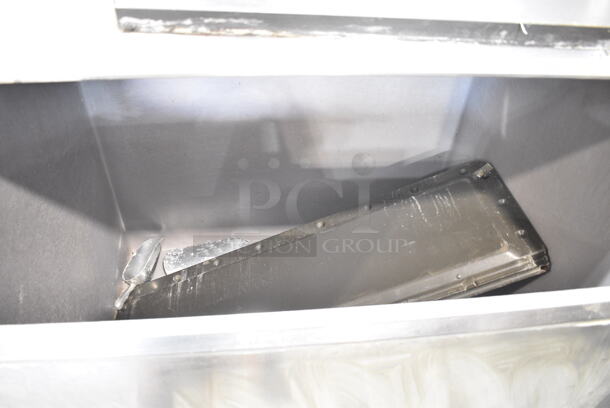 Manitowoc IY1005W-261 Stainless Steel Commercial Ice Head on Manitowoc C730S Commercial Ice Bin. 208-230 Volts, 1 Phase. - Image 2 of 6