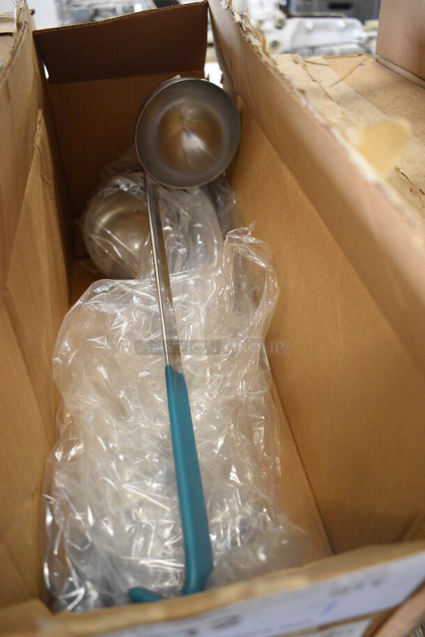7 BRAND NEW IN BOX! Vollrath Stainless Steel Ladles. 15