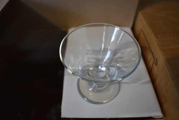 18 BRAND NEW IN BOX! Libbey Mini Flare Dessert Glasses. 3x3x3. 18 Times Your Bid! - Image 3 of 4