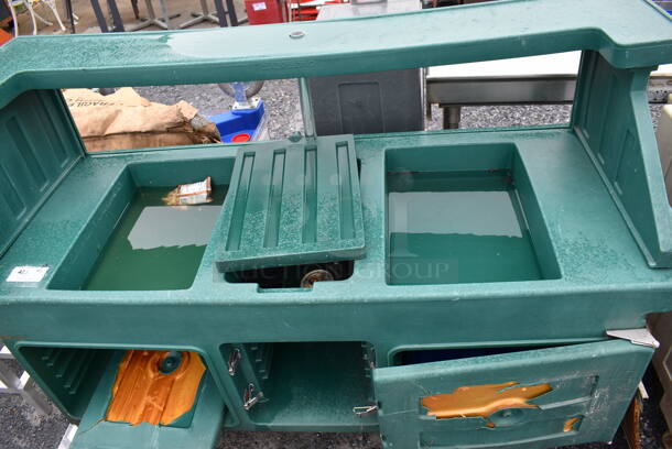 Green Poly Insulated Portable Buffett Station on Commercial Casters. 76x30x52 - Image 3 of 11