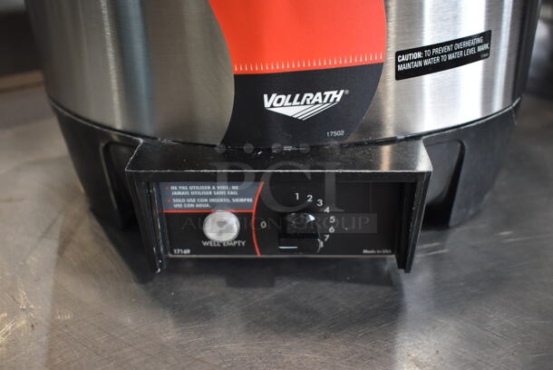 BRAND NEW SCRATCH AND DENT! Vollrath HS-11 11 Qt. Round "Heat 'n Serve" Rethermalizer Soup Kettle Food Warmer. 120 Volts, 1 Phase. See Pictures For Dents on Back. Tested and Working! - Image 3 of 5