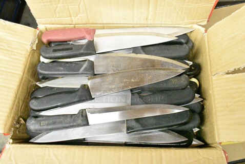 50 SHARPENED Stainless Steel Knives Including Chef Knives. 50 Times Your Bid! 