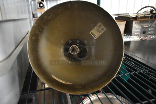 Merco Metal Ceiling Mount Warming Light. 120 Volts, 1 Phase. - Image 4 of 5