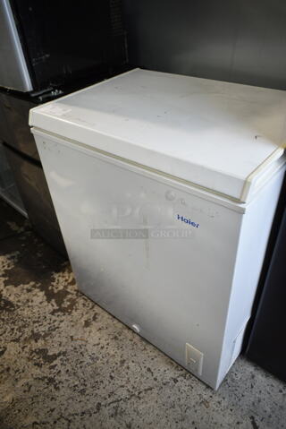 Haier HCM050EC Metal Chest Freezer w/ Hinge Lid. 115 Volts, 1 Phase. Tested and Working!