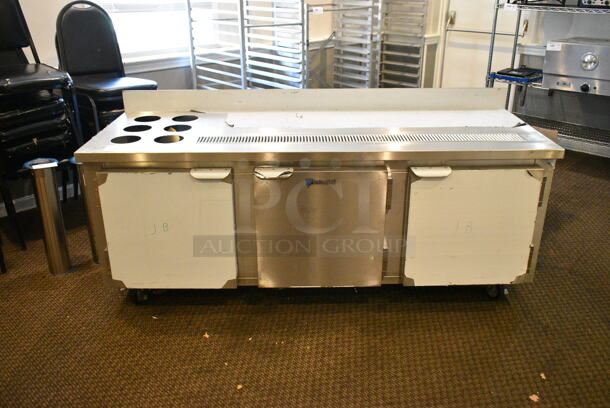 CustomCool Stainless Steel Commercial Soda Station on Commercial Casters. This Unit Was In Working Condition When the Restaurant Closed. (secondary dining room) - Image 1 of 7
