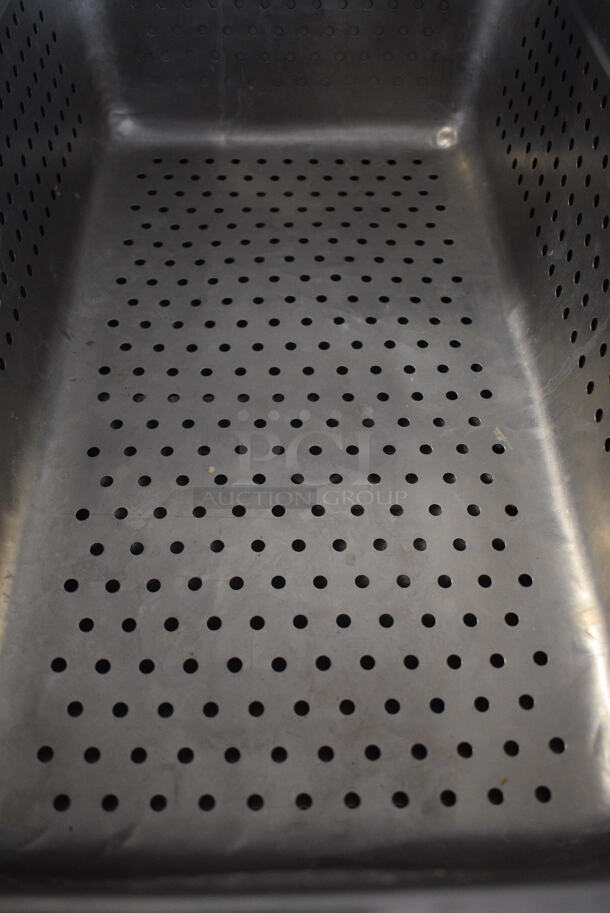 5 Stainless Steel Perforated Full Size Drop In Bins. 1/1x4, 1/1x6. 5 Times Your Bid! - Image 3 of 3