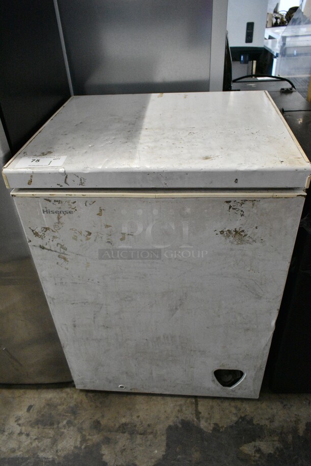 Hisense FC50D6EWD Metal Chest Freezer. 115 Volts, 1 Phase. Tested and Working! - Image 1 of 5