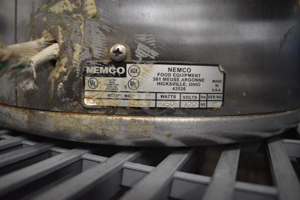 Nemco Model 6102 051 Stainless Steel Commercial Countertop Soup Kettle Food Warmer w/ Lid. 120 Volts, 1 Phase. 13x13x12. Tested and Working! - Image 4 of 4