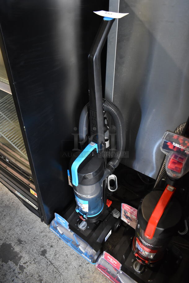 Bissell PowerForce Helix Vacuum Cleaner. Store Display Unit. - Image 2 of 5