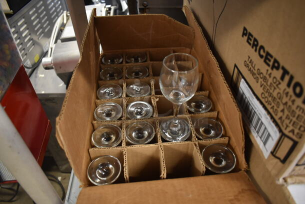 Box of 16 BRAND NEW! Libbey 3088 Perception 4 oz Wine Glasses. - Image 2 of 4