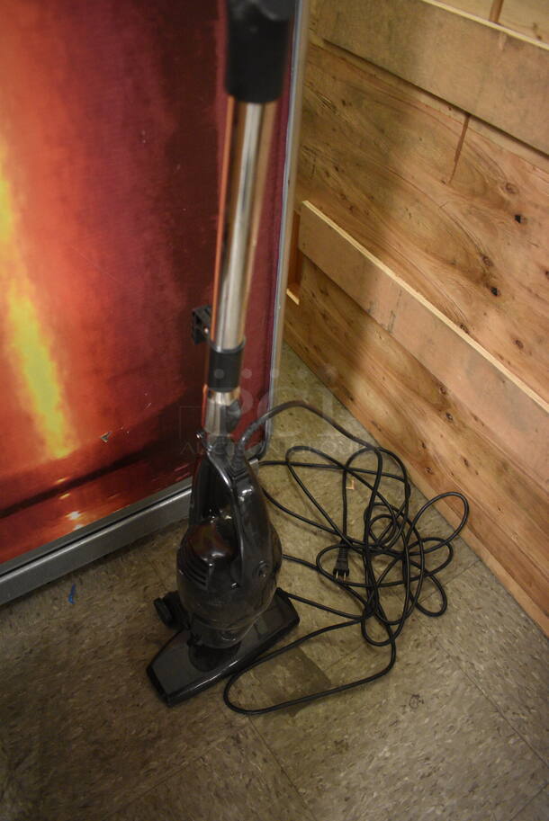 Intertek Vacuum Cleaner - Image 2 of 5