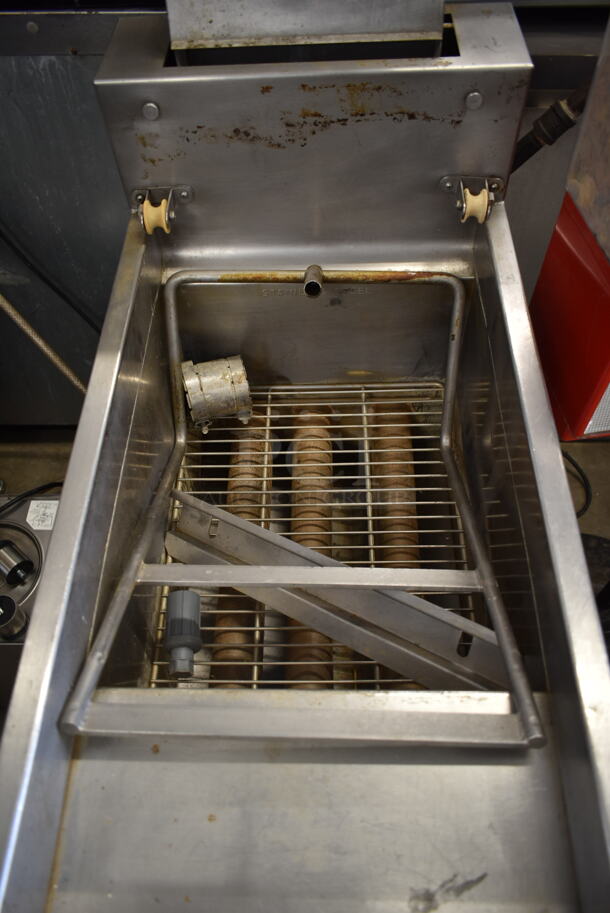 Pitco Frialator PG14DSS-HHLW Stainless Steel Commercial Floor Style Natural Gas Powered Pasta Cooker on Commercial Casters. 77,500 BTU. - Image 2 of 5