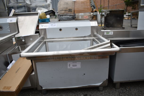 BRAND NEW SCRATCH AND DENT! Steelton 522CS12424 29 1/2" 18-Gauge Stainless Steel One Compartment Commercial Sink without Drainboard - 24" x 24" x 12" Bowl - Image 3 of 7