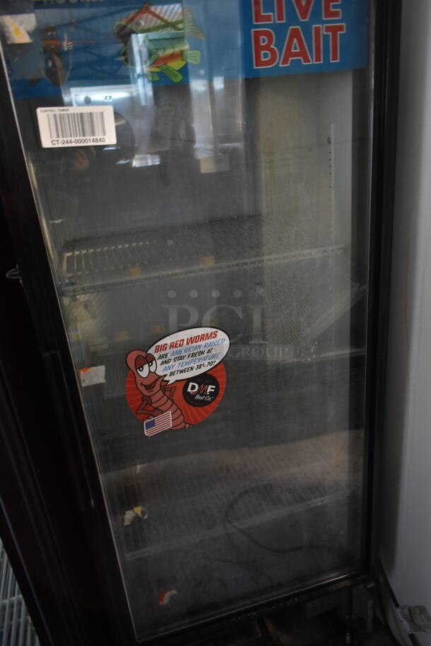 True GDM-12 Metal Commercial Single Door Reach In Cooler Merchandiser w/ Poly Coated Racks. 115 Volts, 1 Phase. Tested and Powers On But Does Not Get Cold - Image 3 of 5