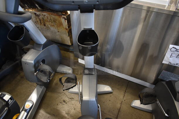 Matrix Commercial Floor Style Stationary Exercise Bicycle. Tested and Working! - Image 3 of 5