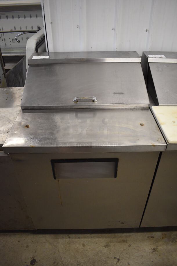 True Model TSSU-27-8 Stainless Steel Commercial Sandwich Salad Prep Table Bain Marie Mega Top on Commercial Casters. 115 Volts, 1 Phase. 27.5x30x43. Cannot Test Due To Plug Style