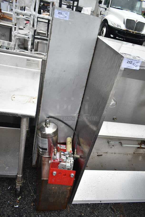 SELF CONTAINED 8' CaptiveAire 5424 ND-2 Stainless Steel Commercial Grease Hood w/ Lights.  - Image 9 of 12