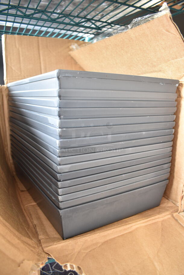 Box of 16 BRAND NEW SCRATCH AND DENT! American Metalcraft HCDS1410 14" x 10" Hard Coat Anodized Aluminum Detroit-Style Pizza Pan - Image 2 of 4