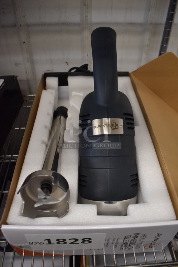 BRAND NEW SCRATCH AND DENT! AvaMix 928IBHD14 Stainless Steel Commercial 14" Shaft Immersion Blender. 120 Volts, 1 Phase. Tested and Working! - Image 1 of 9