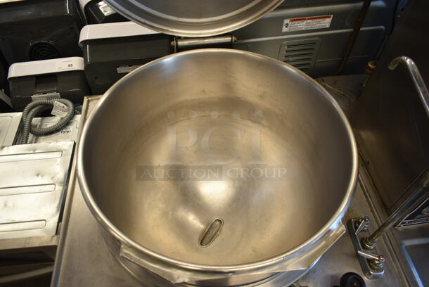 Market Forge MT40 Stainless Steel Commercial Floor Style Direct Steam Powered 40 Gallon Steam Kettle and Market Forge A Cooker Stainless Steel Commercial 2 Deck Pressure Steam Cabinet.  - Image 3 of 12
