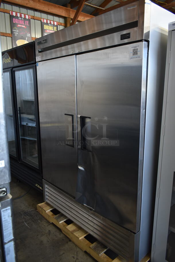 BRAND NEW SCRATCH AND DENT! 2023 True T-49F-HC ENERGY STAR Stainless Steel Commercial 2 Door Reach In Freezer w/ Poly Coated Racks. 115 Volts, 1 Phase. Tested and Working!