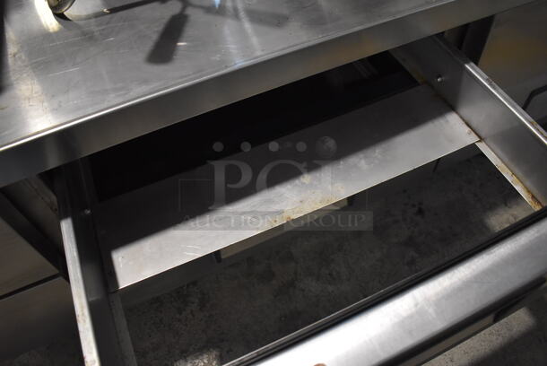 True TRCB-110 Stainless Steel Commercial 6 Drawer Chef Base on Commercial Casters. 115 Volts, 1 Phase. 110x31x25. Tested and Working! - Image 4 of 6