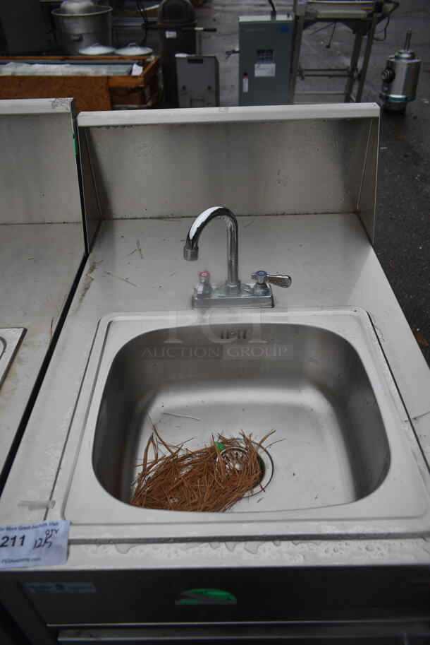 QualServ Stainless Steel Commercial Single Bay Portable Sink on Commercial Casters. - Image 2 of 5