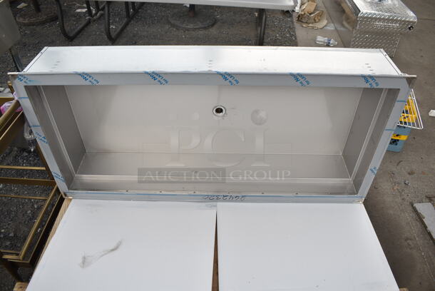 BRAND NEW SCRATCH AND DENT! Vollrath 36434R Four Pan Modular Remote Drop In Refrigerated Cold Food Well. Does Not Come w/ Remote Compressor - Image 3 of 5