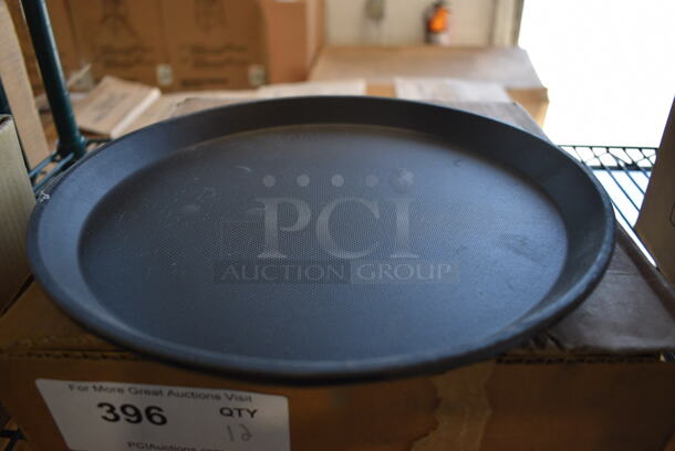 12 BRAND NEW IN BOX! Cambro Black Round Serving Trays. 11x11x1. 12 Times Your Bid!