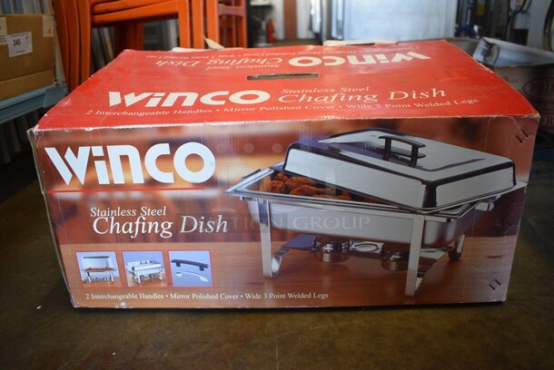 BRAND NEW IN BOX! Winco Stainless Steel Chafing Dish w/ Drop In and Dome Lid. 24x14x14 - Image 5 of 5
