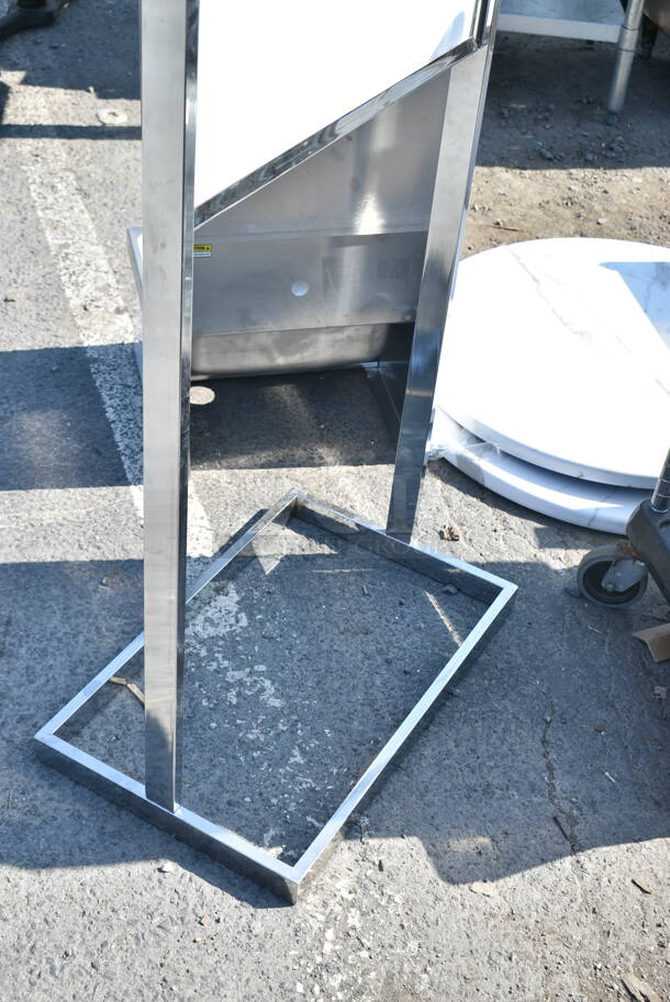 Metal Floor Style Sign.  - Image 4 of 4