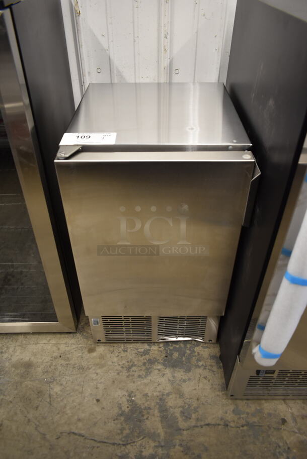 BRAND NEW SCRATCH AND DENT! Whynter MIM-14231SS 14" Undercounter Automatic Marine Ice Maker 23lb. 115 Volts, 1 Phase. Tested and Working! - Image 1 of 5