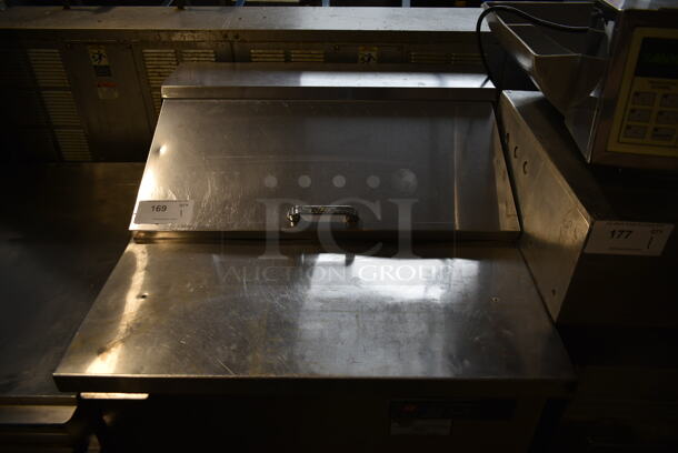 True Stainless Steel Commercial Sandwich Salad Prep Table Bain Marie Mega Top on Commercial Casters. 115 Volts, 1 Phase. Tested and Powers On But Does Not Get Cold - Image 2 of 7